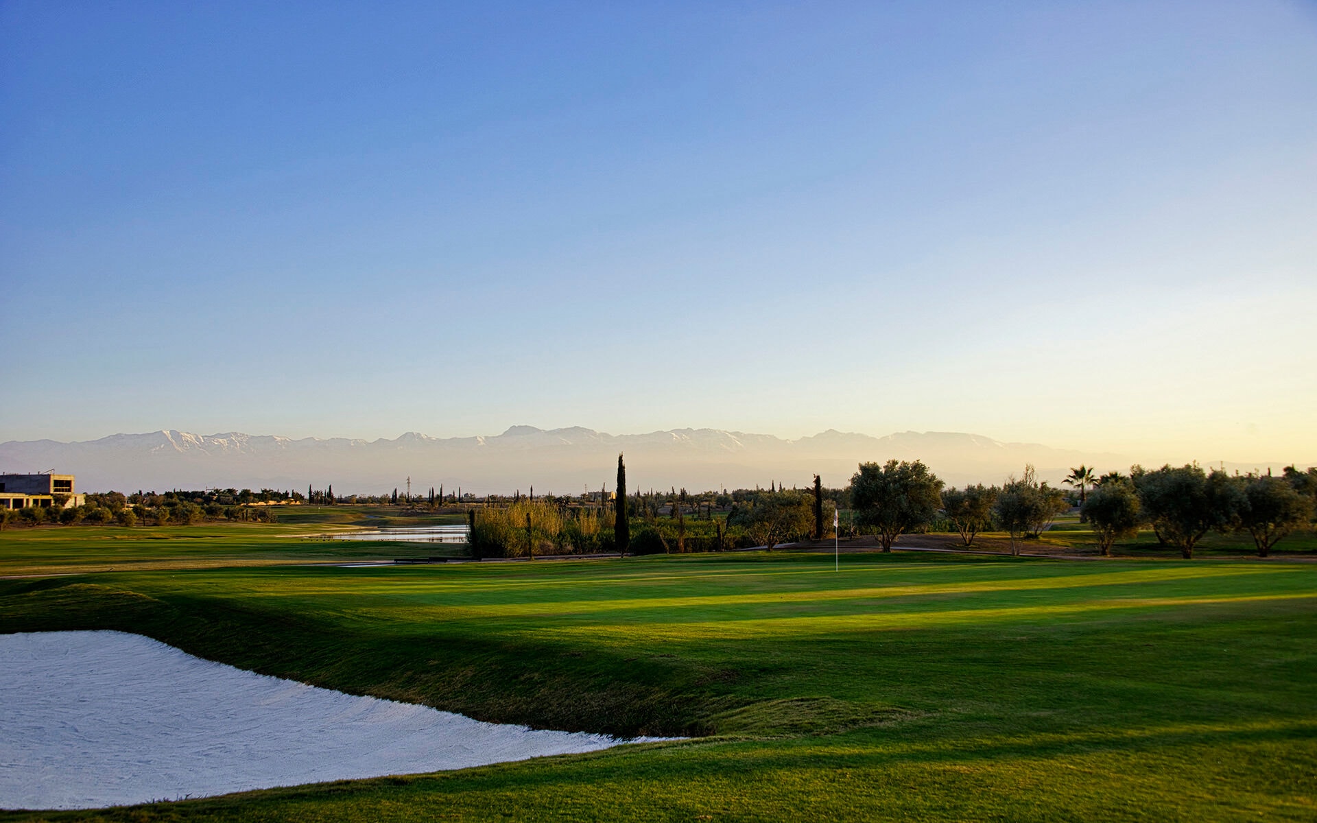 Al Maaden & Akenza Golf Resorts