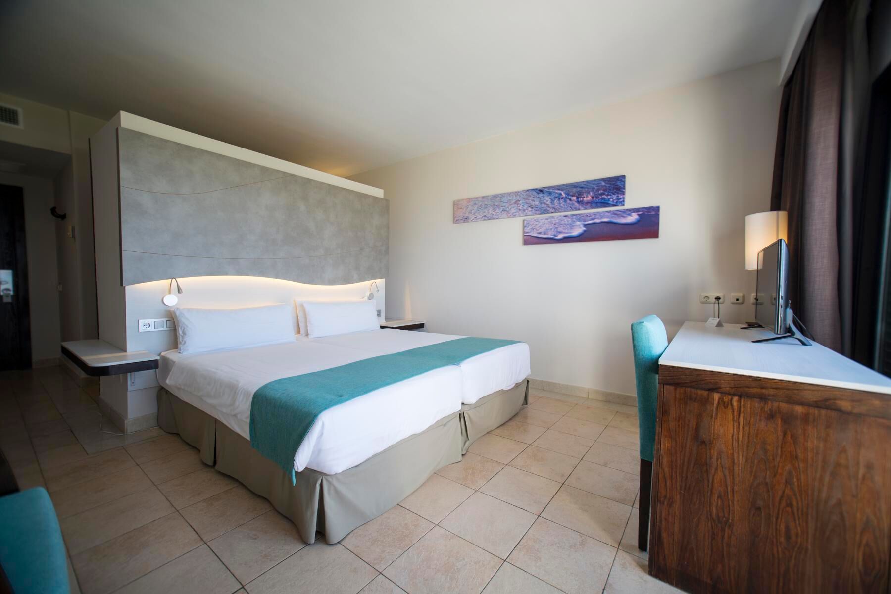 Impressive Playa Granada & Los Moriscos Golf Club-gallery