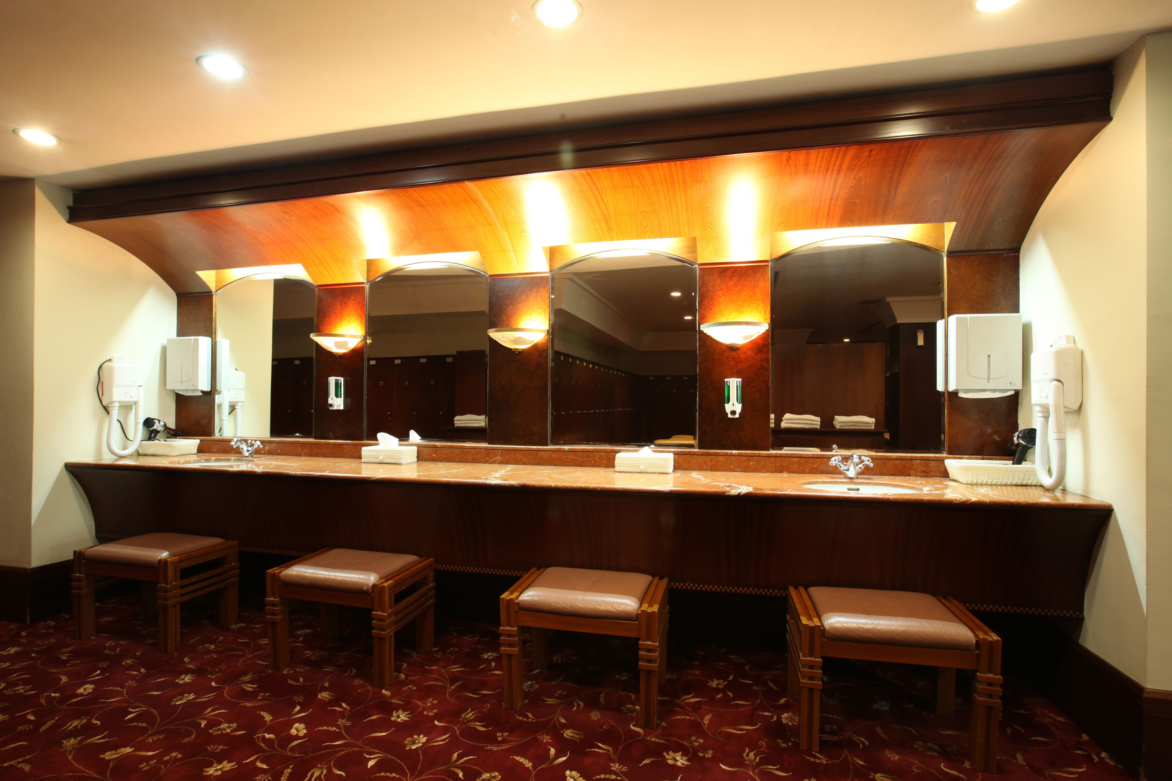 Modern Golf & Country Club-gallery