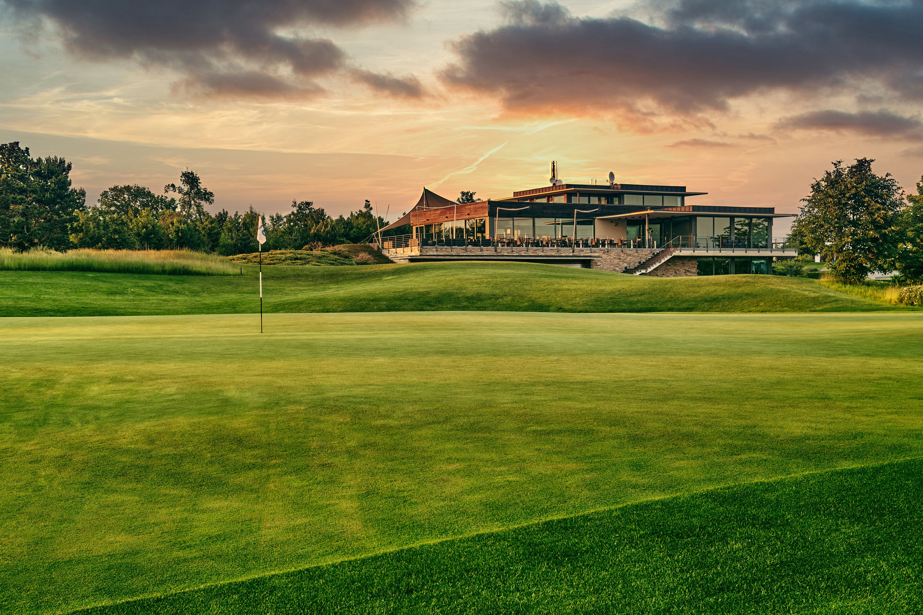 Albatross Golf Resort